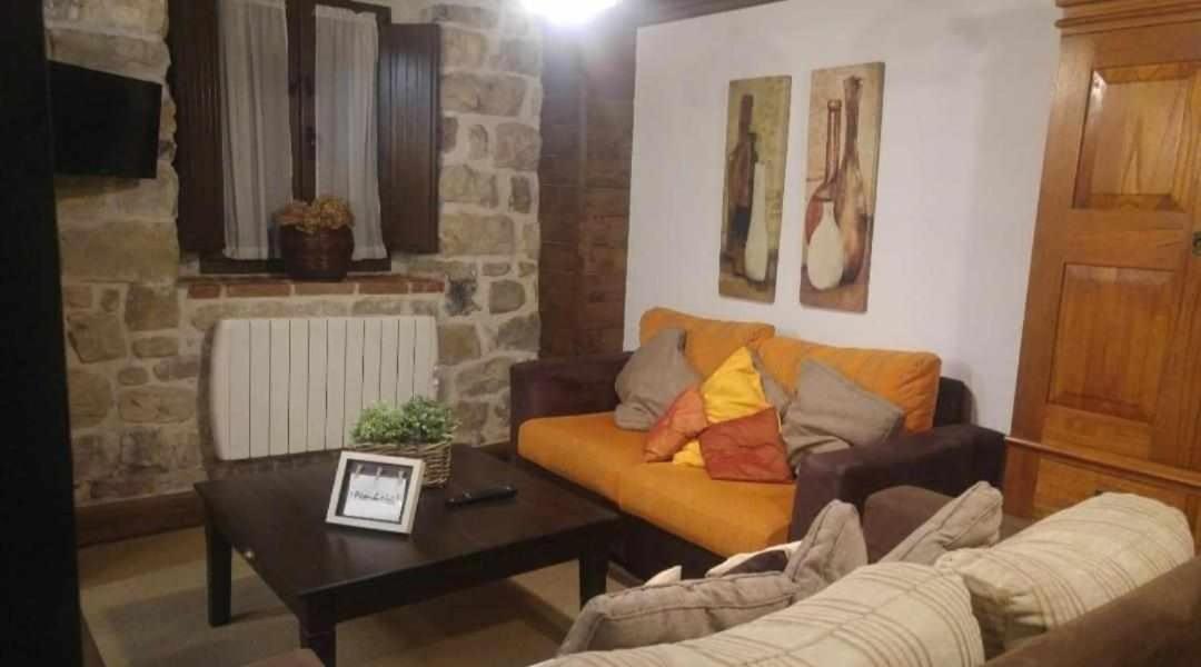 Vila La Gesta Picos De Europa Poo  Exteriér fotografie
